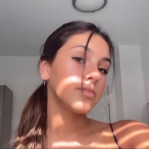 Meet your Posher, Paulina